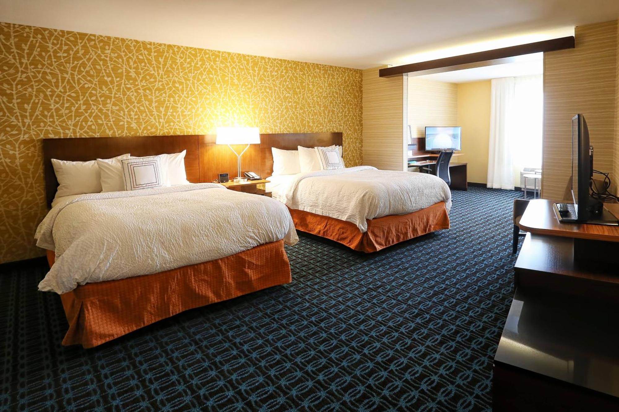 Fairfield Inn & Suites By Marriott Madison Verona Экстерьер фото