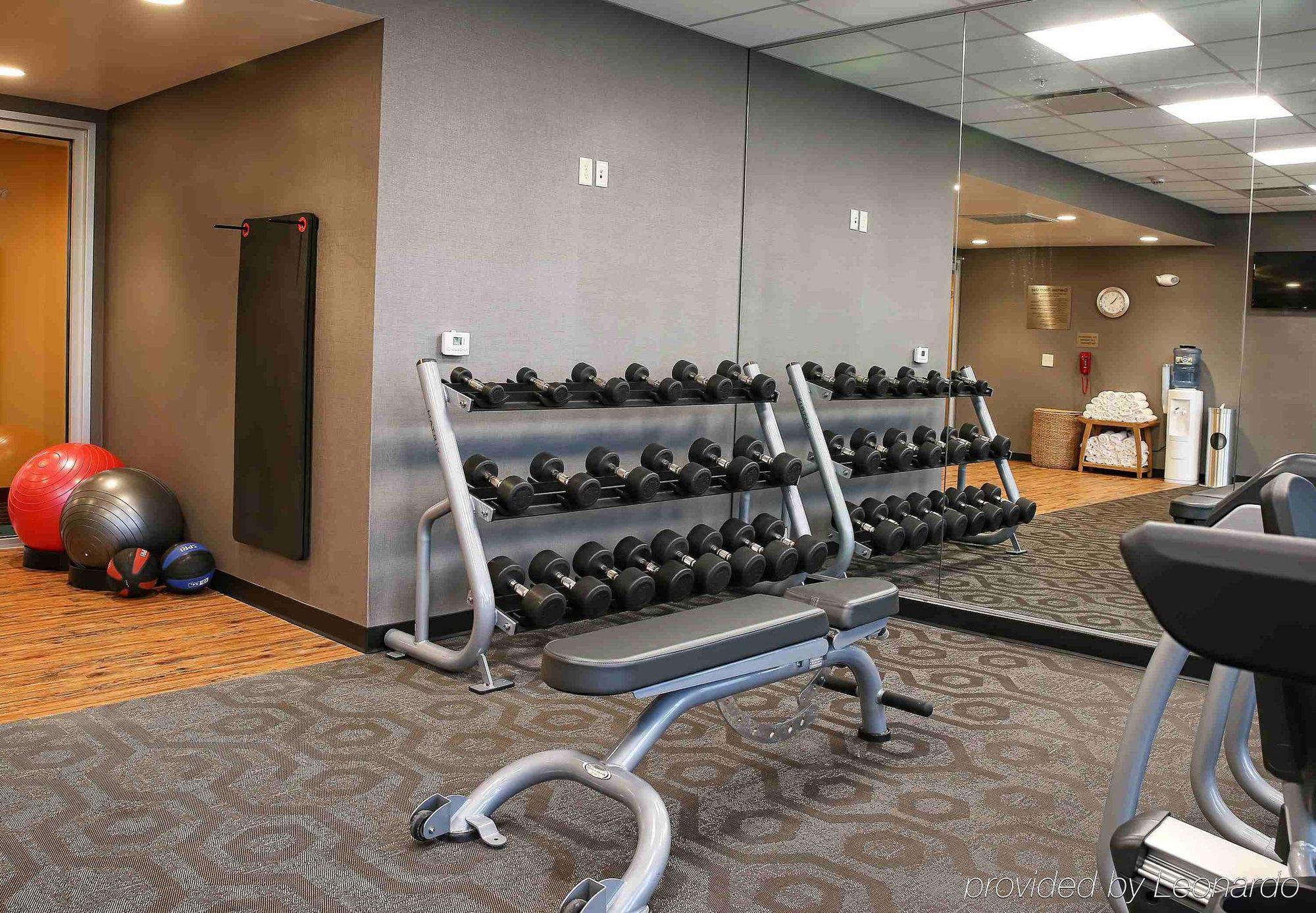 Fairfield Inn & Suites By Marriott Madison Verona Экстерьер фото